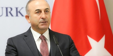 Tensions between Greece and Turkey soar as Turkey accepts mediation offer from Switzerland