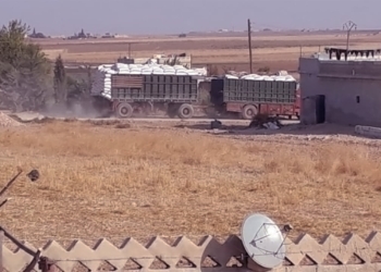 Barley being controversially transported from Serekaniye in North-East Syria to Turkey