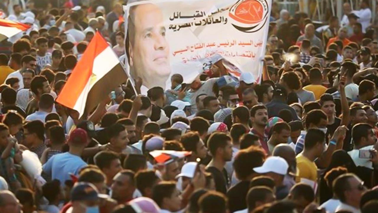 Egyptians mark October War victory anniversary