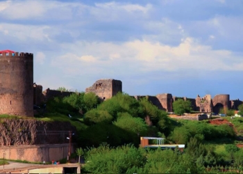 Diyarbakır’s city walls could be removed from World Heritage Site list after restoration
