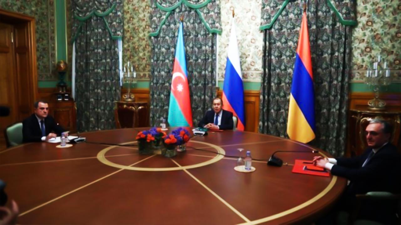 Armenia and Azerbaijan agree on ceasefire