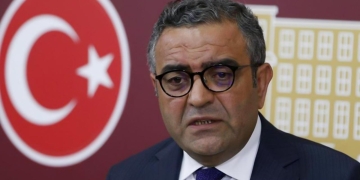 CHP deputy releases a human rights report on Turkey