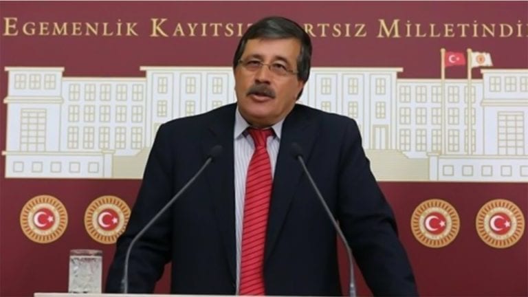 Former BDP deputy Binici and HDP Council member Bağcık detained