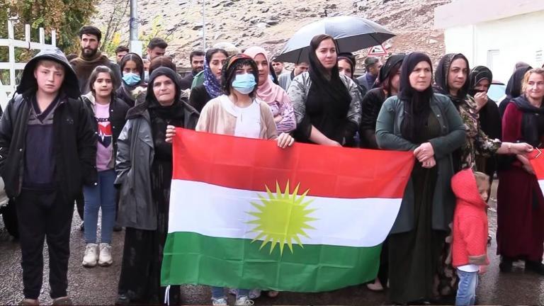 Residents of Qandil stage protest against the KDP