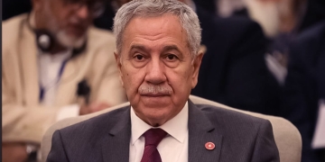 The chain of events leading to Bülent Arınç’s resignation in Turkey