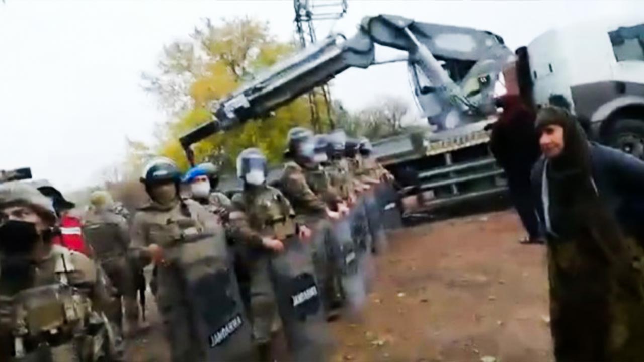 Turkish state forces evacution of villages by cutting electricity