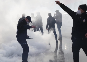 AKP has created and developed a new Kurdish issue that it needs to feed to survive
