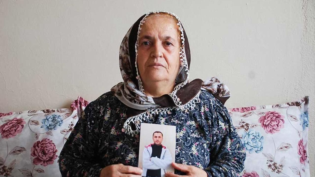 Mother of a very sick prisoner speaks about the hunger strikes: ‘We will never accept silence’