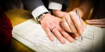 Lawyer Ahmed Mahran promotes ‘experimental marriages’ in Egypt to reduce the number of divorces