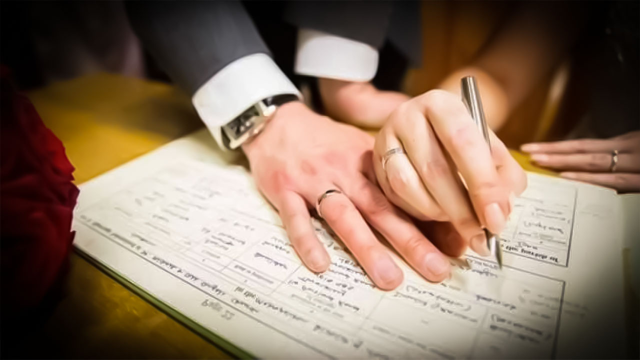 Lawyer Ahmed Mahran promotes ‘experimental marriages’ in Egypt to reduce the number of divorces