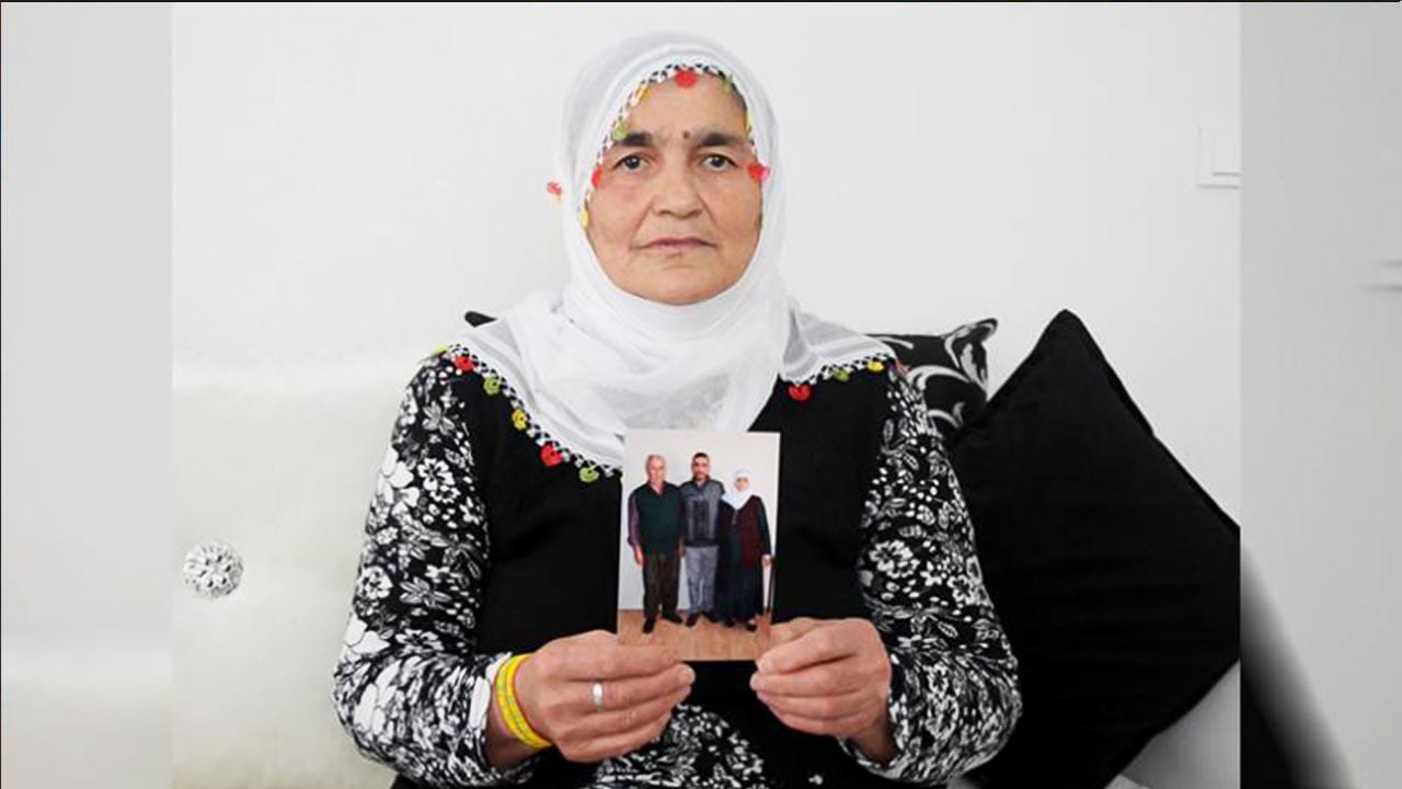 ‘We have to lay claim to their struggle’, mother of prison hunger strikers in Turkey says