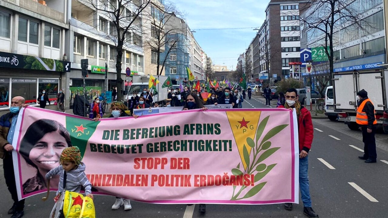 Pro-Kurdish groups take to the streets of Germany for Afrin