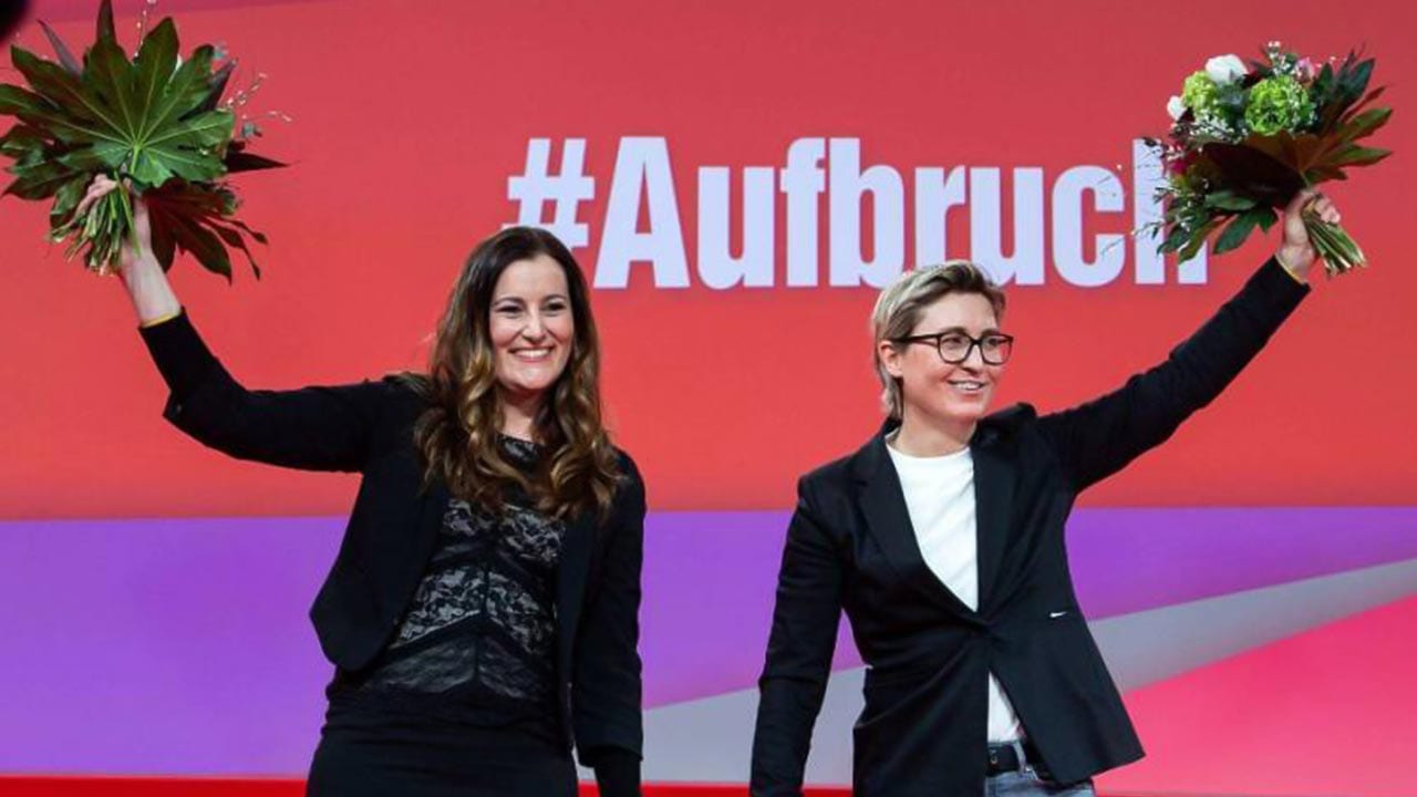 Two women will lead the Left Party of Germany as co-chairs