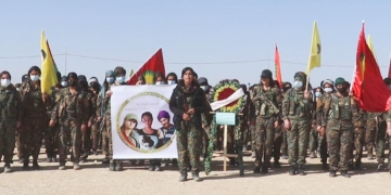 Female Yazidi Fighters organise celebrations for 8 March on Sinjar Mountains