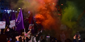 Women continue to protest Erdogan’s withdrawal from the Istanbul Convention
