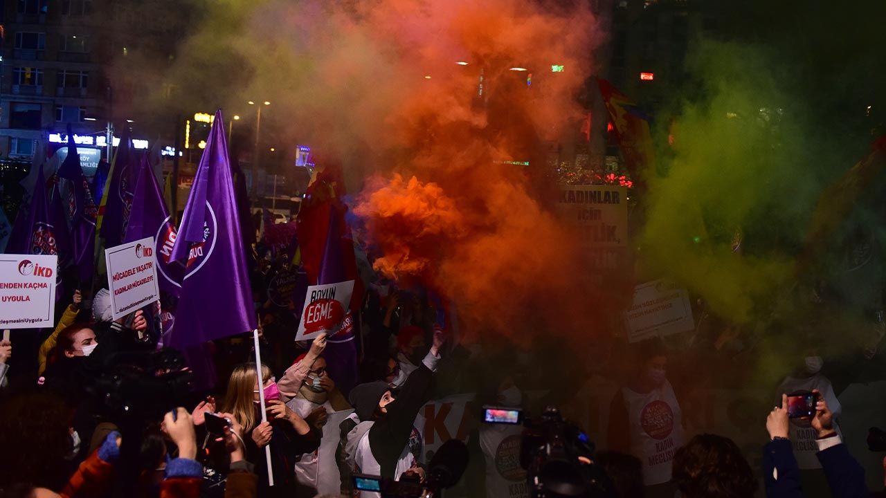 Women continue to protest Erdogan’s withdrawal from the Istanbul Convention