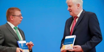 Erdoğan’s intelligence network cannot give up Germany