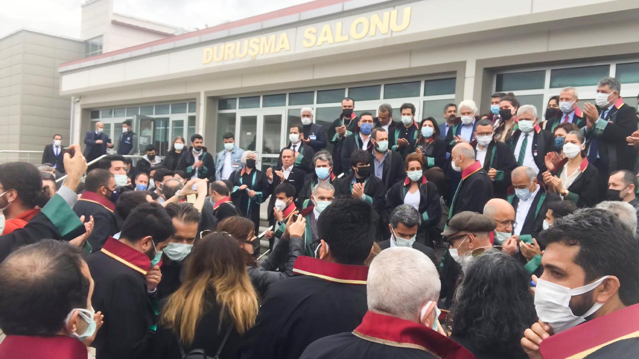 Kobani case: Lawyers leave courtroom in protest