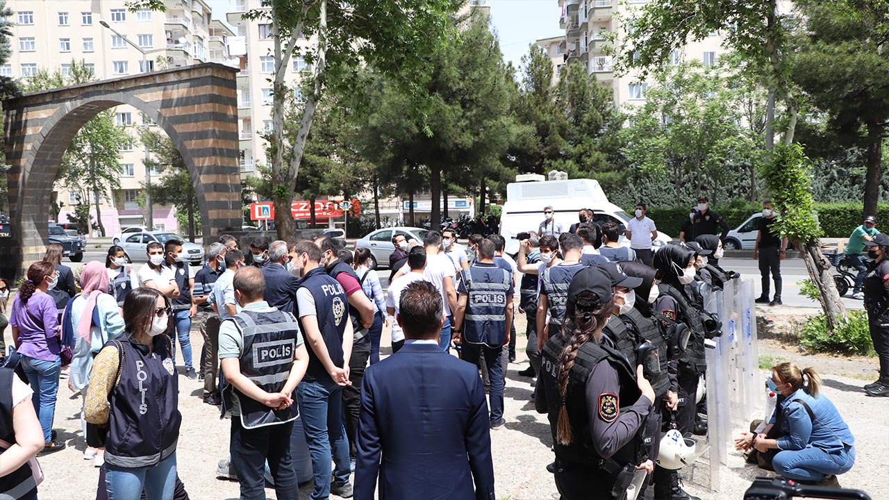 Prison hunger strike in Turkey reaches 153rd day amidst police interventions in Diyarbakir