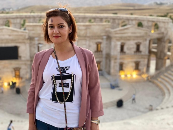 Daughter of peshmerga threatened for opposing war between Kurds