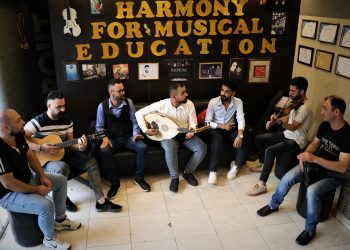 A cross-cultural perspective on music in North East Syria