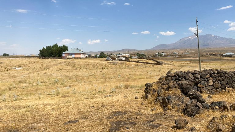 Turkey: Heavy clashes between HPG and Turkish soldiers in Muş