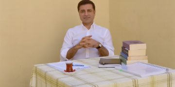 Imprisoned Selahattin Demirtaş granted Weimar Human Rights Award