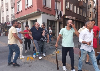 Journalists attacked by racist group in Turkey