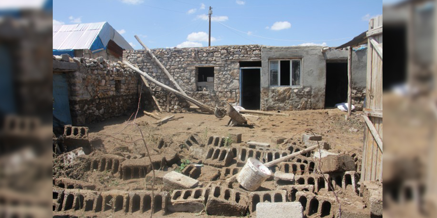 Turkey: Kurdish flood victims demand shelters to be relocated