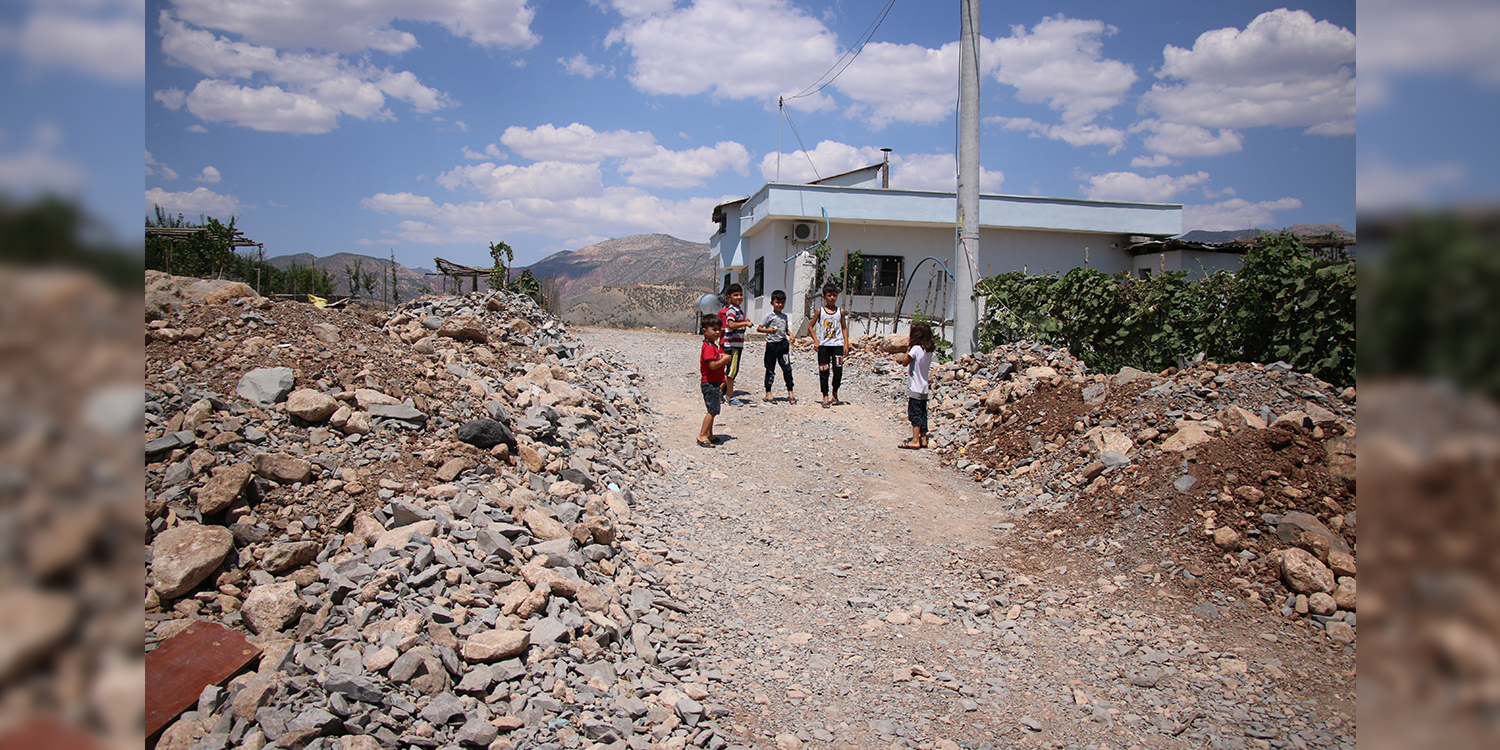 Kurds complain of discrimination of AKP council in Şırnak