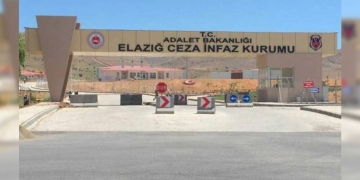 Turkey: Prominent Kurdish politician faces prison inquiry for ‘singing in an unidentified language’