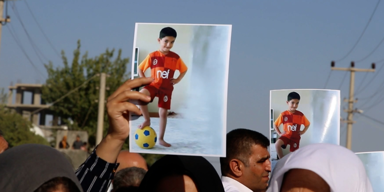 Turkish state official talks in defence of the police driving the armoured vehicle that killed 7-year-old child