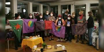 Germany: Zapatistas meet with Kurdish women