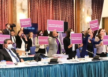 HDP Female MP’s lead protests in the Turkish Assembly over women’s rights in Turkey