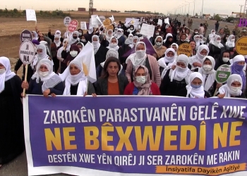 Peace Mothers march to the border in protest over Turkey’s attacks in Iraqi Kurdistan