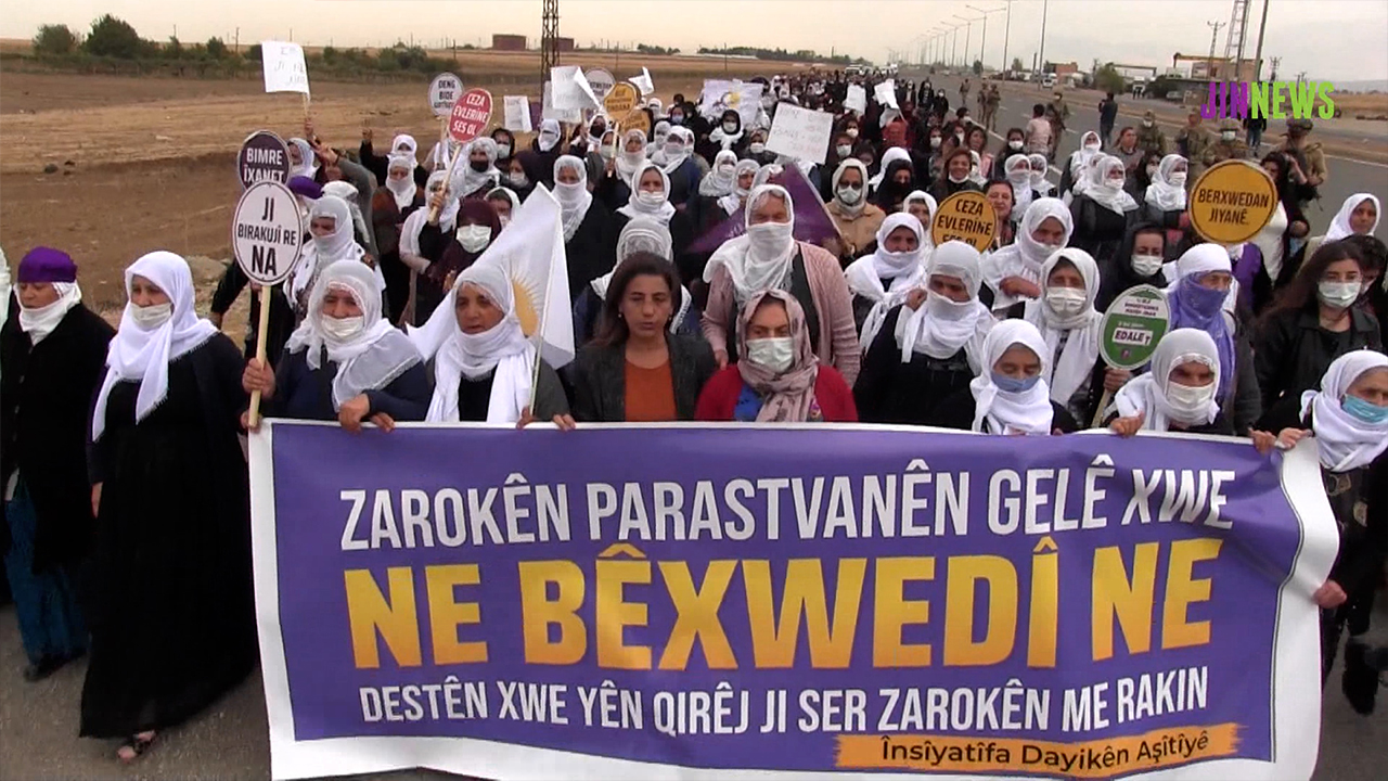 Peace Mothers march to the border in protest over Turkey’s attacks in Iraqi Kurdistan