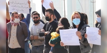 Syrian refugees demonstrate in Iraqi Kurdistan capital for resettlement by UN