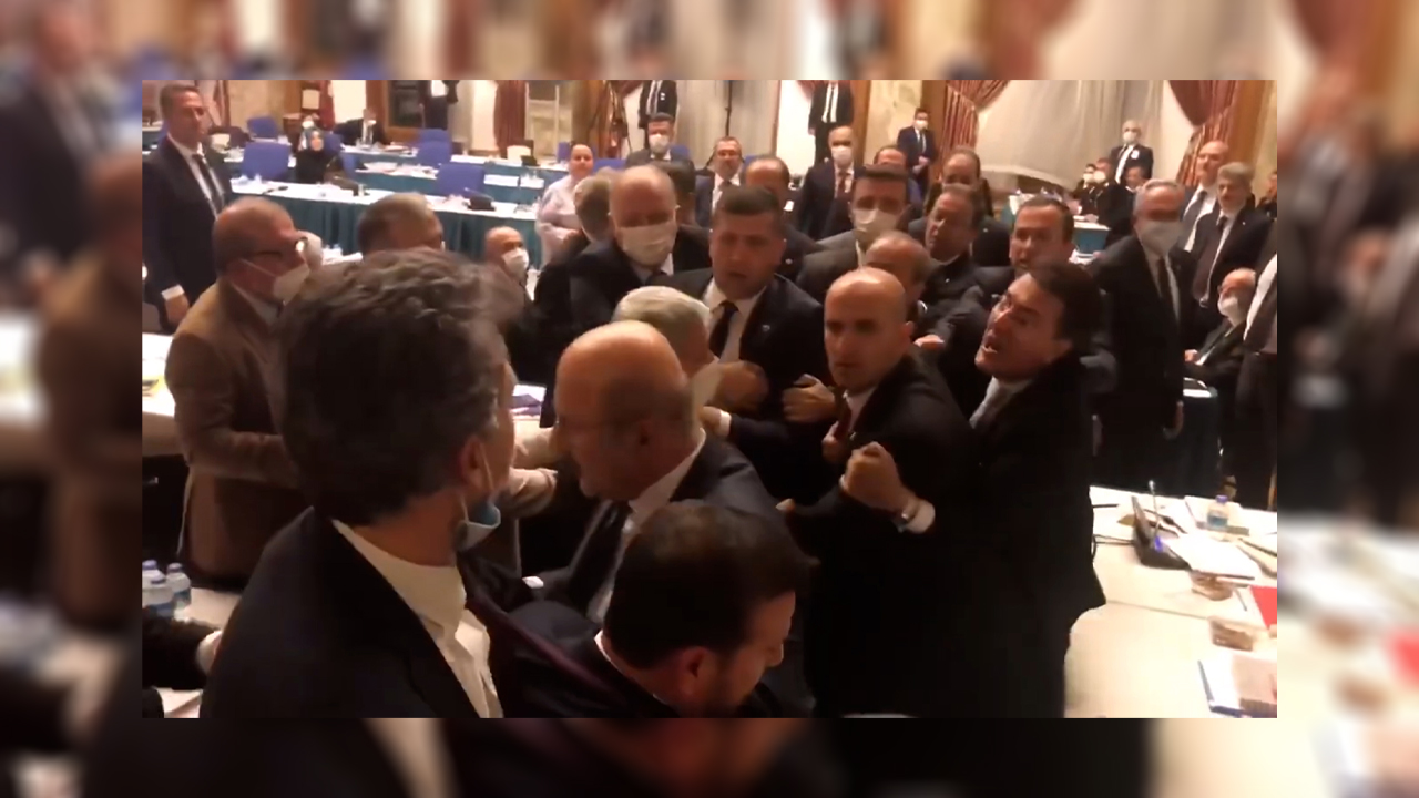 Insults of MP lead to scuffle in the Turkish parliament