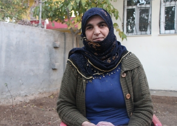 Turkey: Mother cries out for daughter who is denied treatment after getting injured in a clash