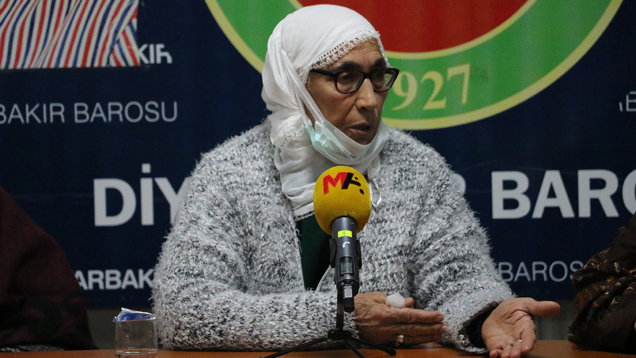 Turkey: 71-year-old woman joins vigil demanding justice for her sons and other political and seriously ill prisoners