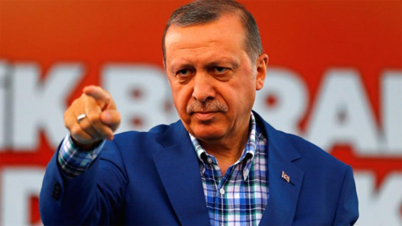 Erdoğan: “Social media a threat to democracy”