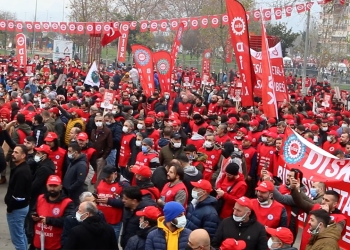 Turkey: Workers rally, demanding 85% increase in minimum wage