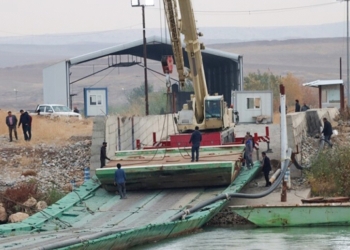 KDP forces close Rojava Sêmalka Border Crossing with metal blocks