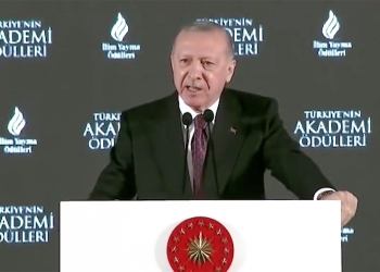 Turkish president targets big business after criticism by the latter