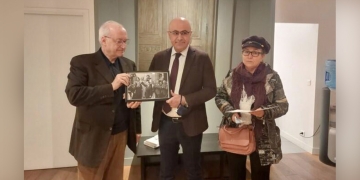 Political Courage Award given to Selahattin Demirtaş from the François Mitterrand Institute