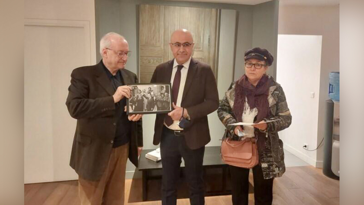 Political Courage Award given to Selahattin Demirtaş from the François Mitterrand Institute