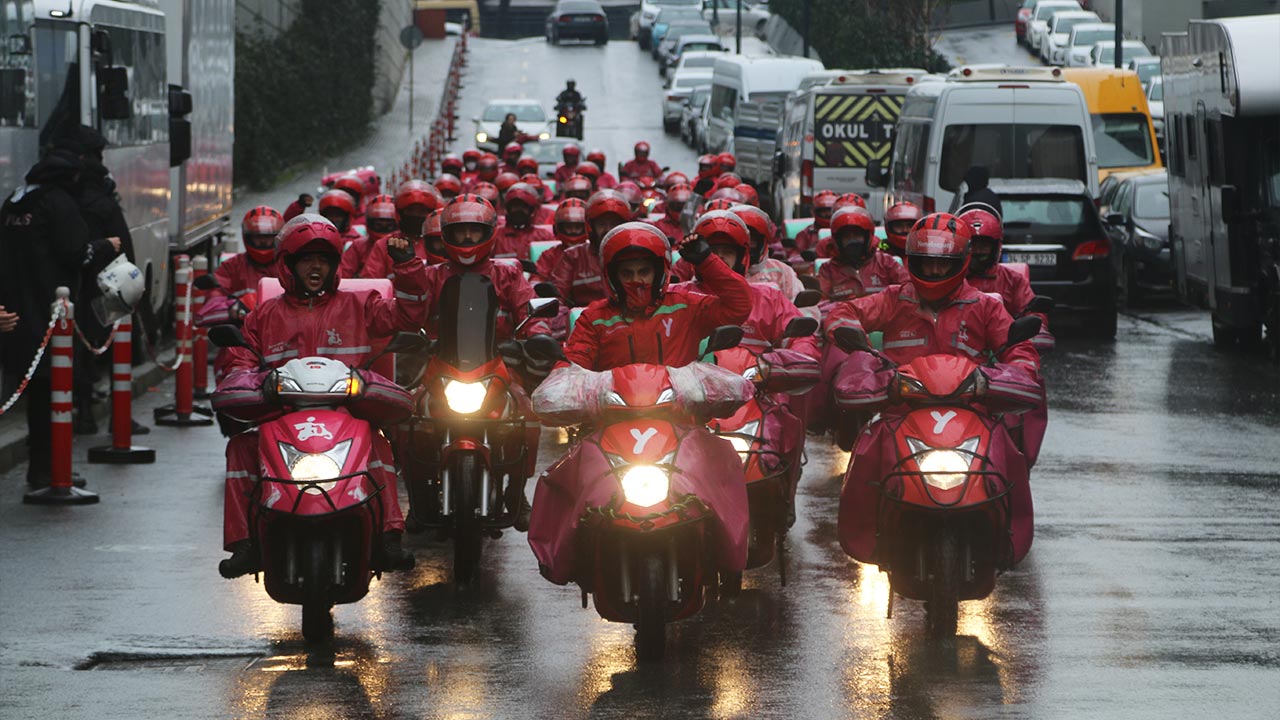 Delivery worker strikes spreading throughout Turkey
