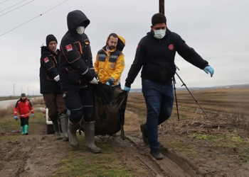 19 refugees freeze to death at Turkey-Greece border