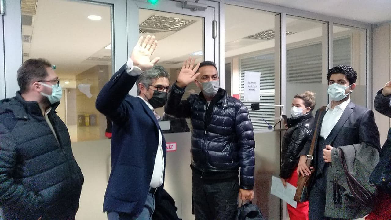 Turkish court finds three journalists guilty over news article