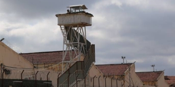 The next shift has taken over the hunger strike against the violations of rights in Mardın E-Type Prison.